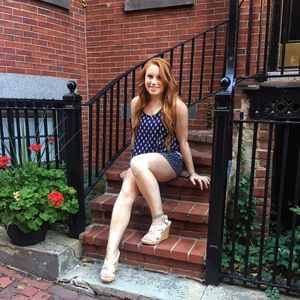 Meet your Posher, Abigail